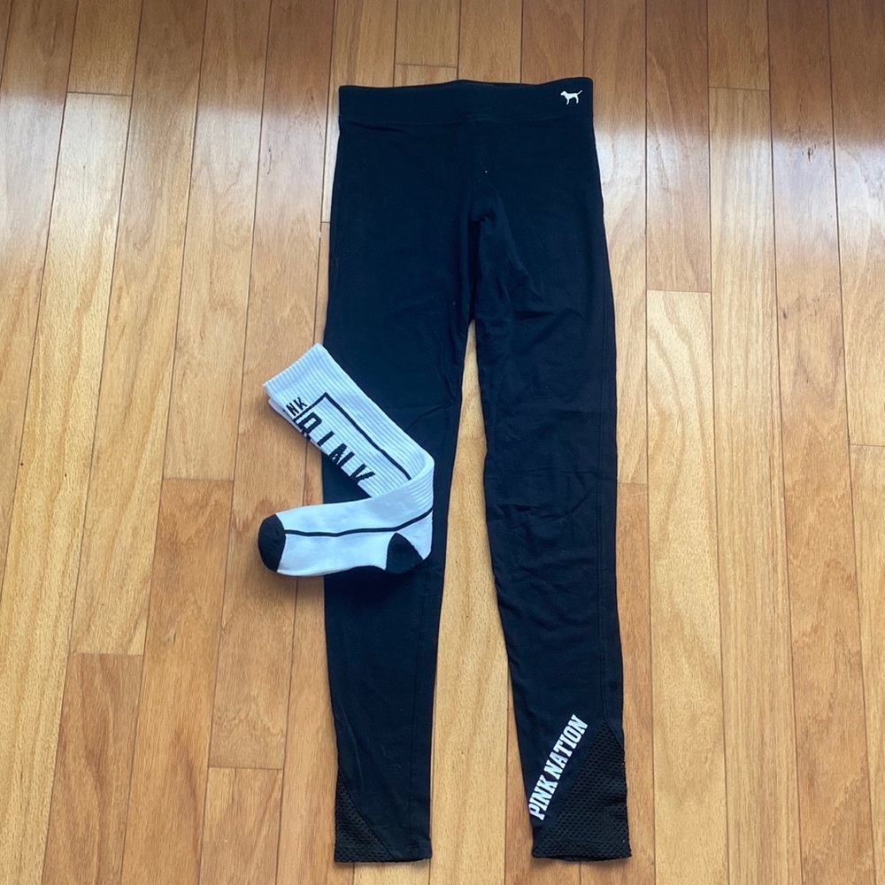 Victoria’s Secret PINK nation black xs leggings and socks - Picture 7 of 7